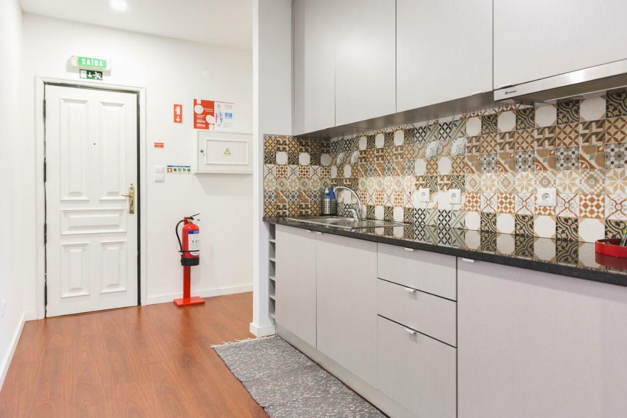 Aposentus - Your Home In Martires Da Liberdade OOporto Exteriör bild